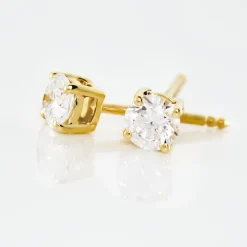Boucles D'oreilles Puces 4 Griffes Or Jaune Diamant Synthetique