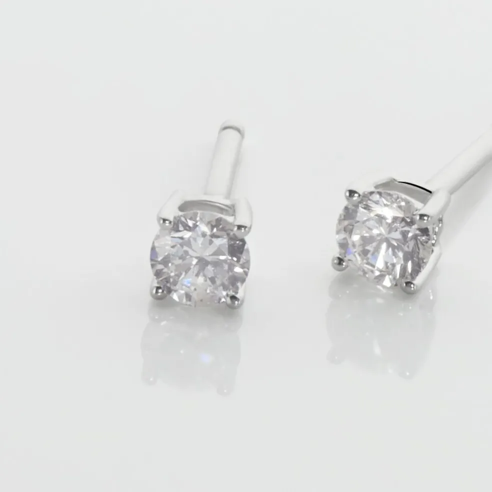 Boucles D'oreilles Puces Aphrodite Or Blanc Diamant