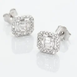 Boucles D'oreilles Puces Collection 1986 Or Blanc Diamant