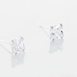Boucles D'oreilles Puces Or Blanc Doreen Oxydes De Zirconium